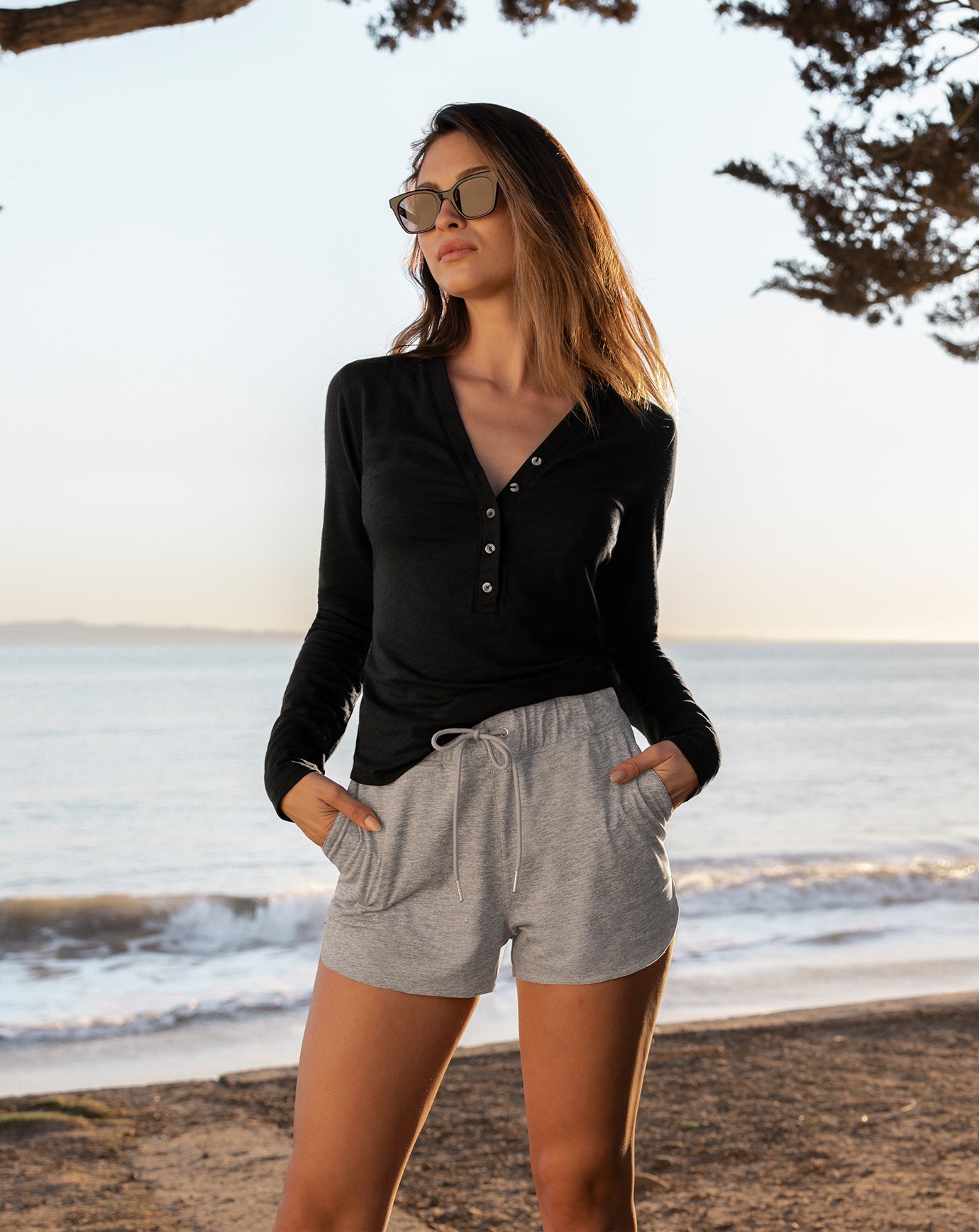 Capitola E-Waist Short