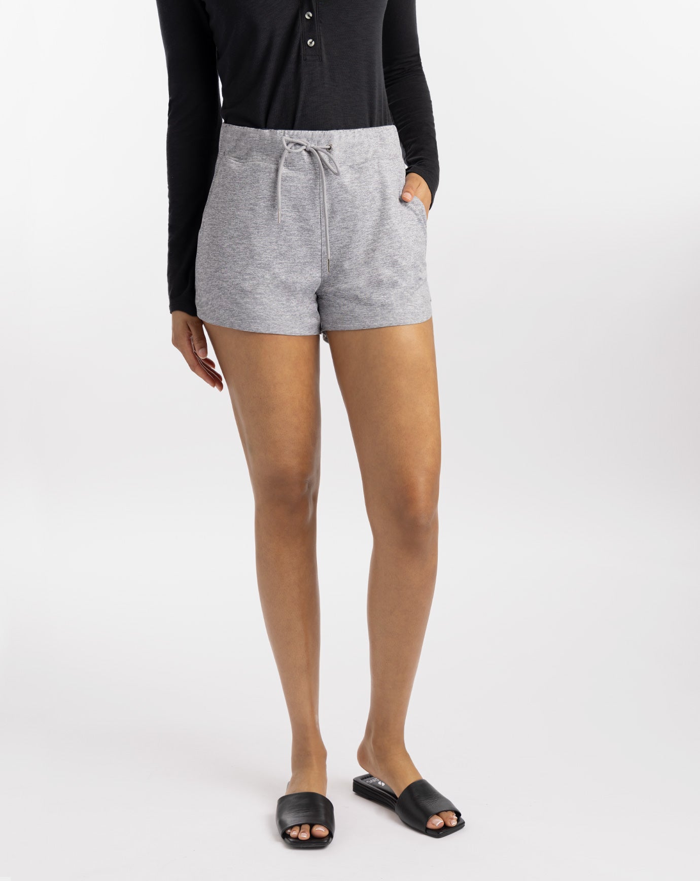 Capitola E-Waist Short