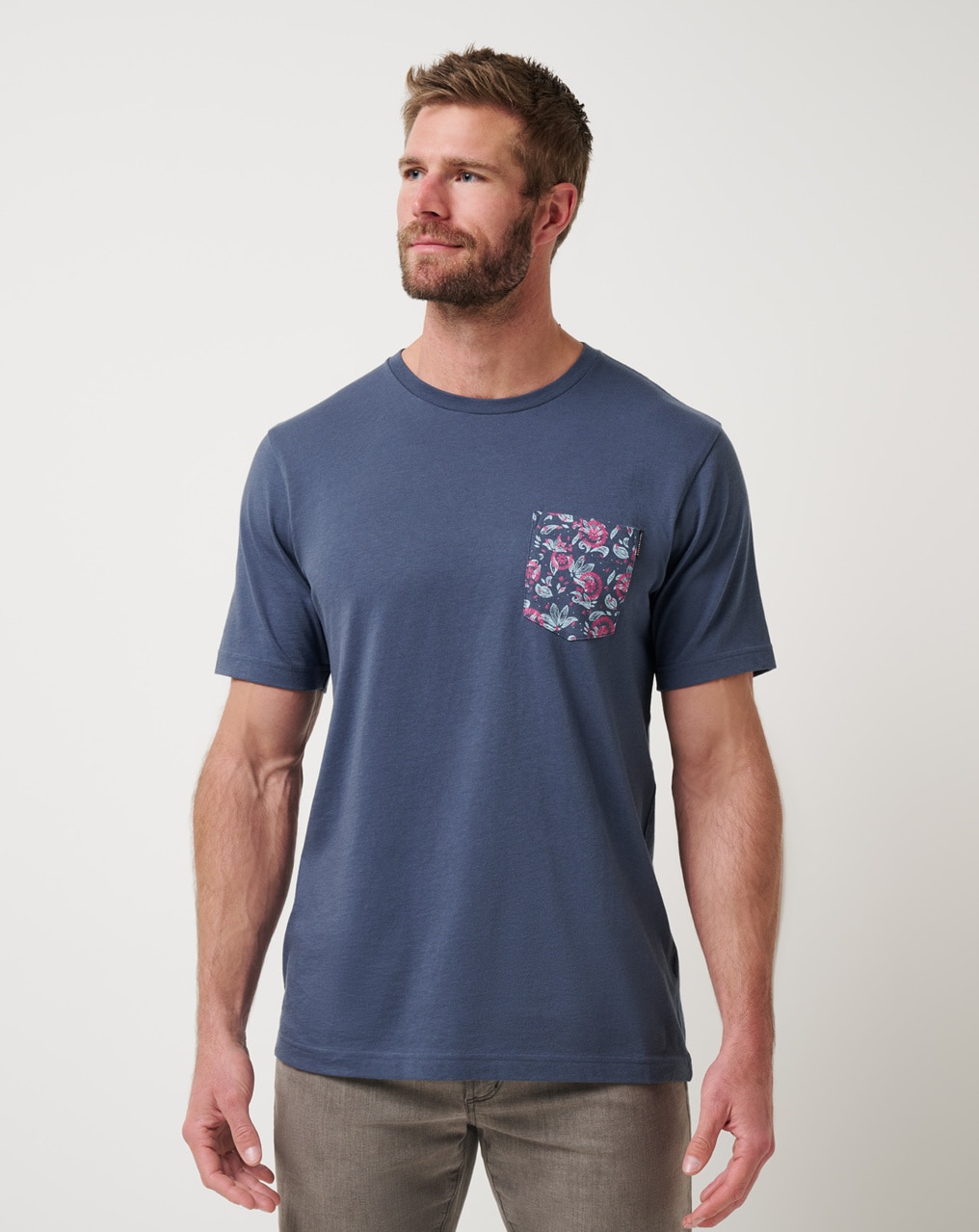 FLOURISH POCKET SQUARE T-SHIRT 0