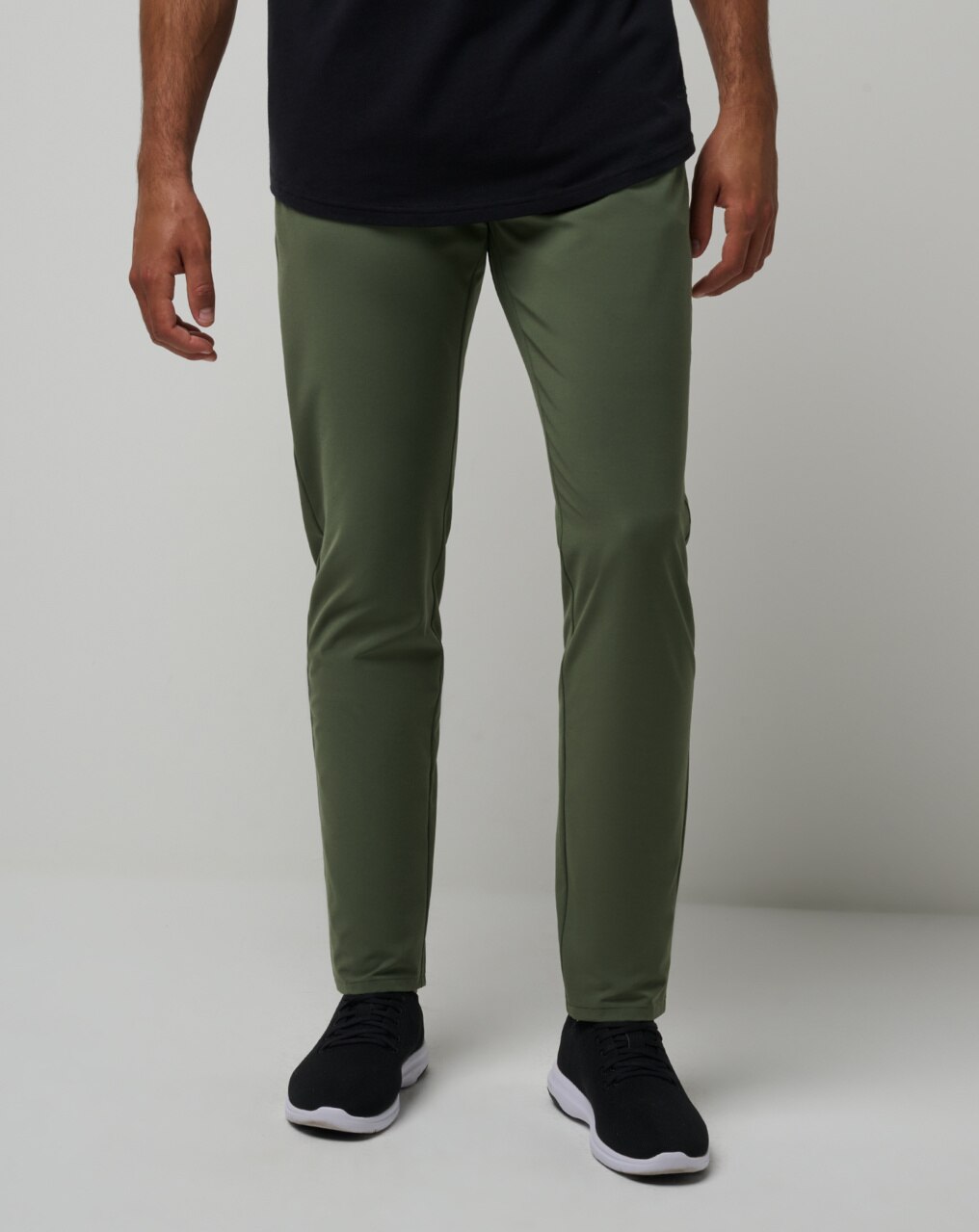 OPEN TO CLOSE TECH CHINO TROUSER 0