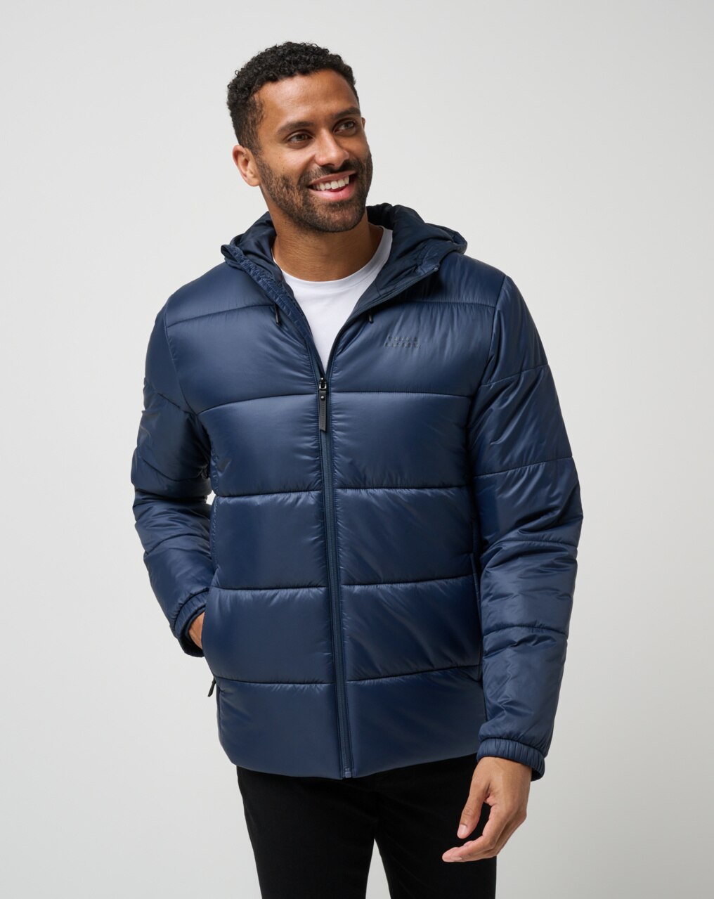 AVES TECH PUFFER JACKET 1